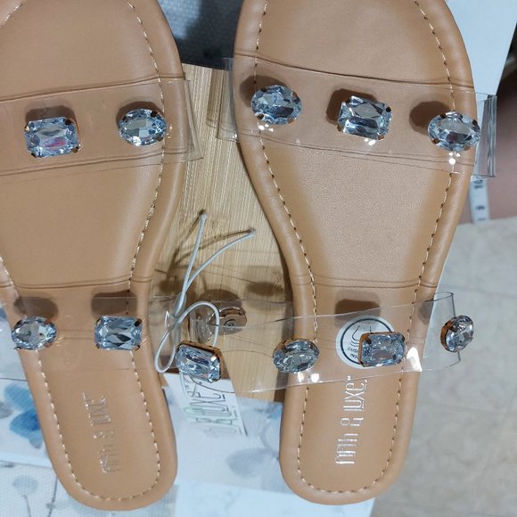 Fifth & Luxe Clear Bling Studded Rhinestone Clear Sandals SIZE 7 Cushioned Insol - Picture 6 of 9